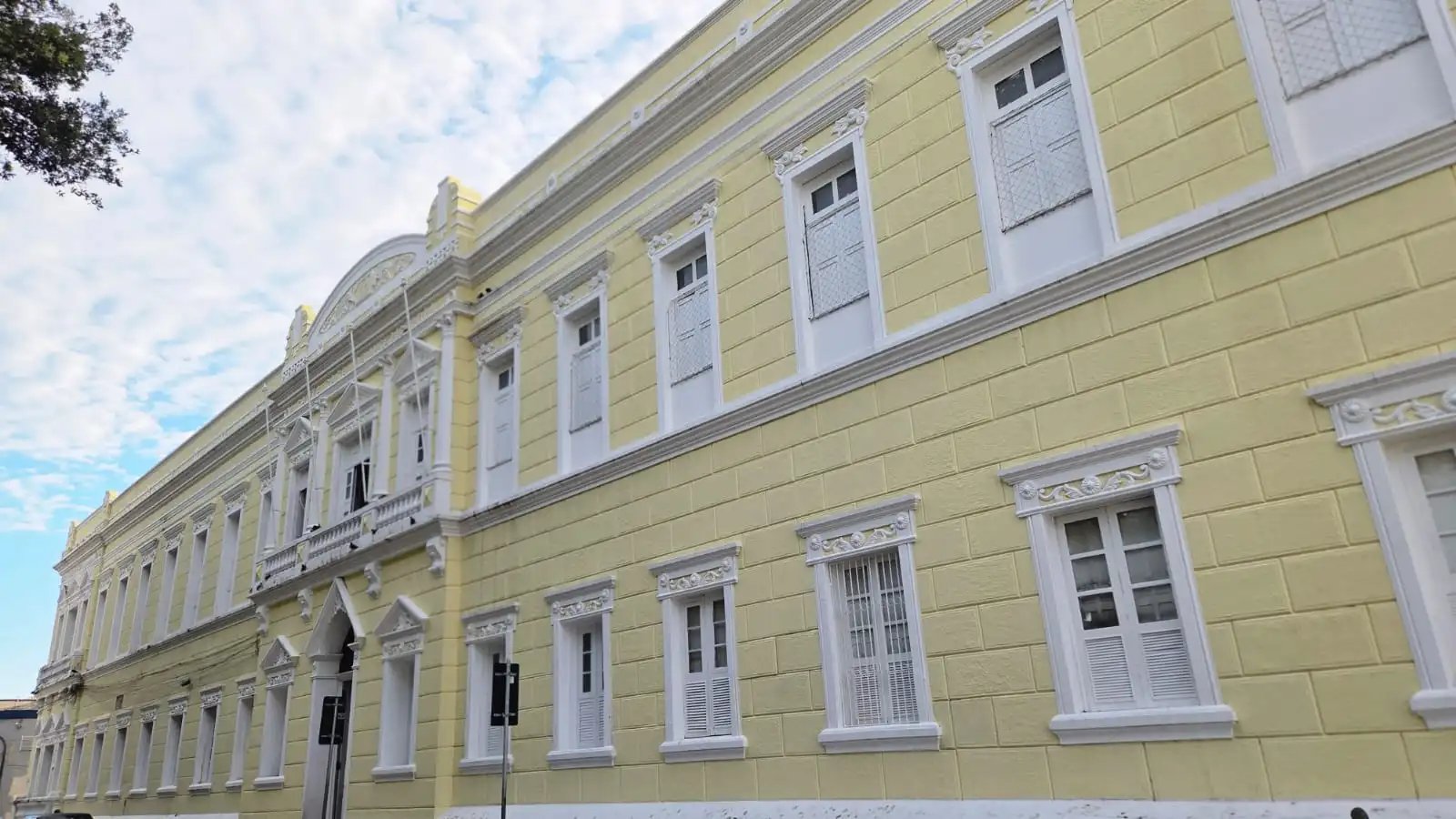 Julho Verde: Santa Casa de Fortaleza reforça campanha de conscientização sobre o câncer de cabeça e 